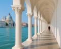 Ruhiger Spaziergang in Venedig