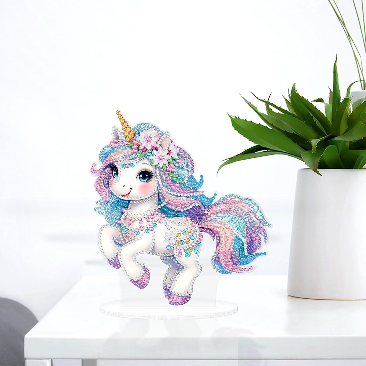La licorne pastel enchantée – Objet Décoratif sur Pied